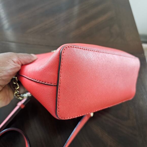 Michael Kors Red Cindy Dome Leather Chain Crossbody Bag - Picture 5 of 8